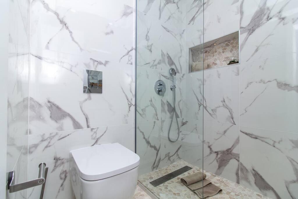 אלבופיירה Gyula Old Town Apartment מראה חיצוני תמונה